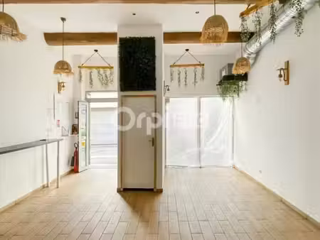 local commercial 45 m²