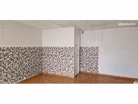 loue local commercial ou bureau