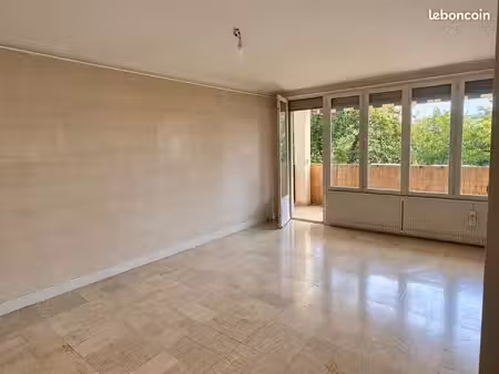 appartement 3 pièces 72 m²