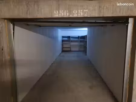 garage double villeurbanne-69100 proche parc 6°