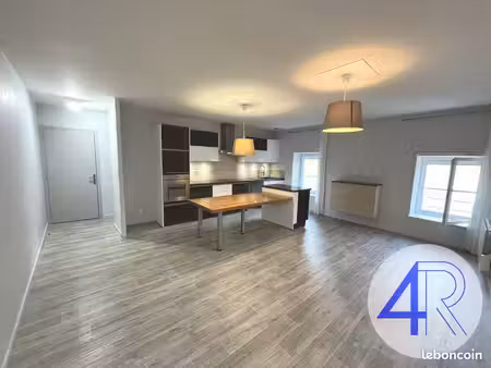 appartement 3 pièces 70 m²