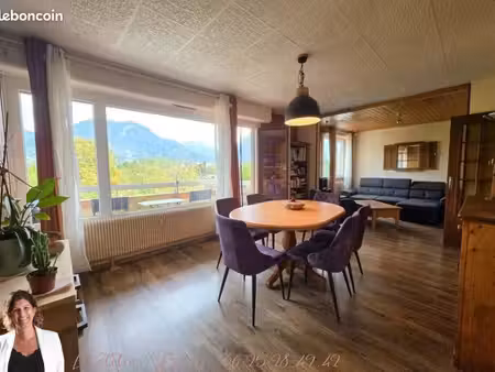 appartement 5 pièces 93 m²