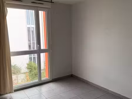 loue studio villeurbanne
