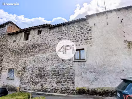 maison de village 3 pièces 120 m²