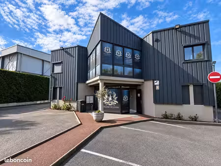 bureaux 12 m² lissieu