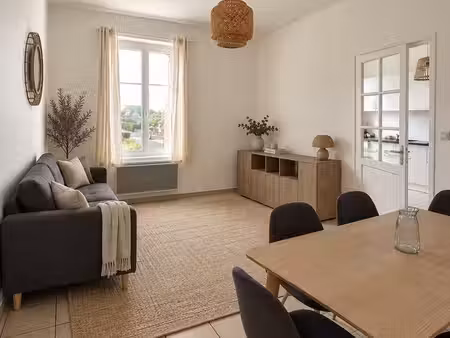 f4 meublé ensoleillé