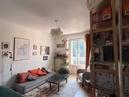 appartement t2- 510 cc