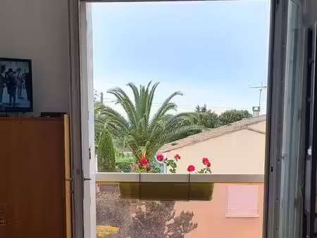 studio dans résidence proche plage