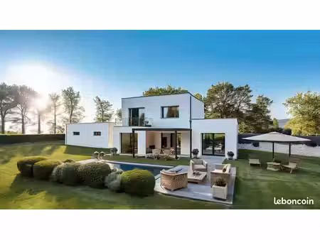 maison 7 pièces 165 m²