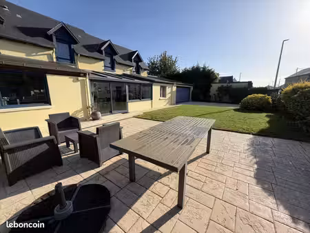 maison 6 pièces 158 m²