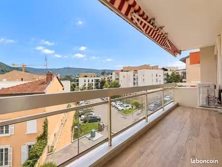 appartement 2 pièces 55 m²
