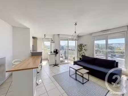 appartement 4 pièces 62 m²
