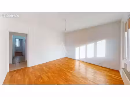 appartement 3 pièces 58 m²