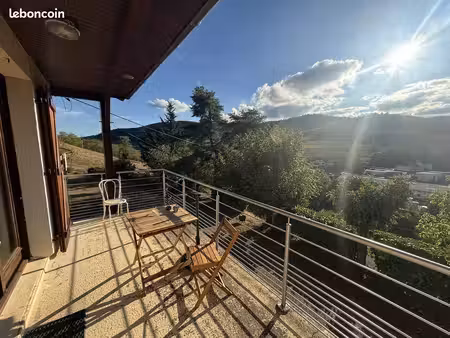 villa 4 pièces 79 m²
