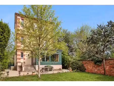 le vesinet - maison de charme - 6 chambres - 155 m² au sol - terrain 572 m² - 5 mn rer
