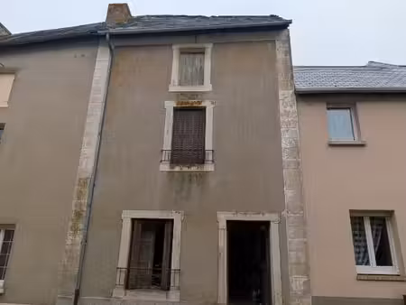 maison à rénover à mont saint jean