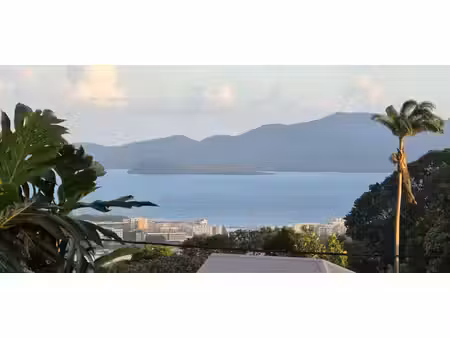 haut de villa t3 redoute