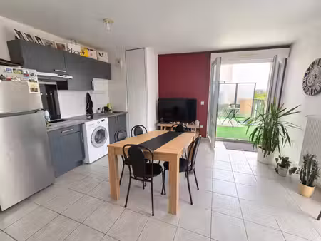 t2 dans le centre de montlouis sur loire