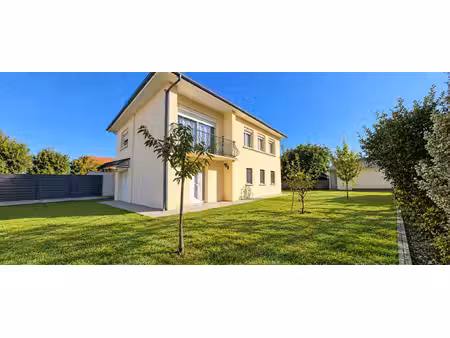 belle maison 5 pièces avec jardin à tarbes