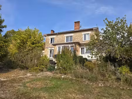 maison de 193 m² à thenon