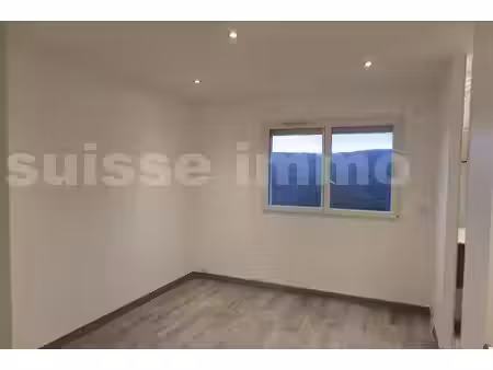 maison - 5 pièce(s) - 180 m2