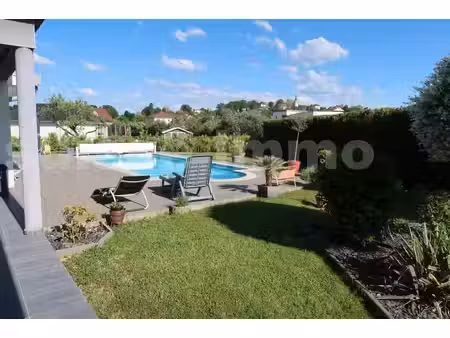 maison - 6 pièce(s) - 240 m2