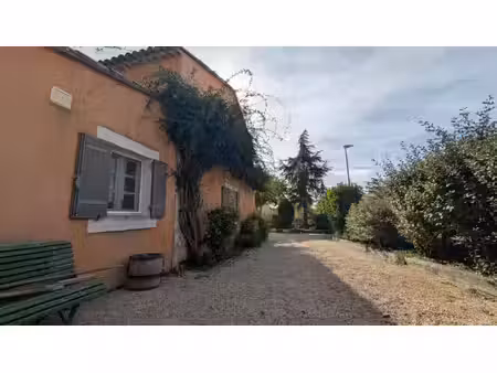 maison 7 pièce(s) 185 m2