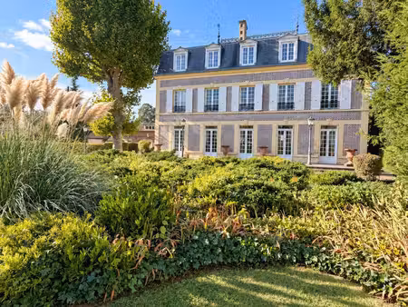 manoir à vendre dans le quartier les lycées-la forêt-le château