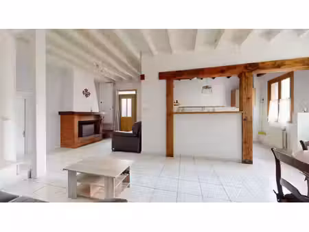 maison de village 5 pièces de 100m2 avec grand garage et pat