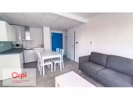 location meublée appartement 2 pièces 37.93 m² à desertines (03630)  355 €