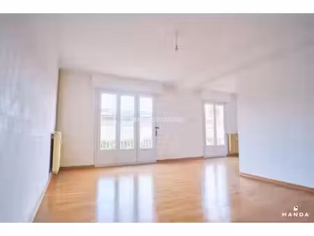 t3 non meublé - 27  rue léopold charpentier  51100  reims  france