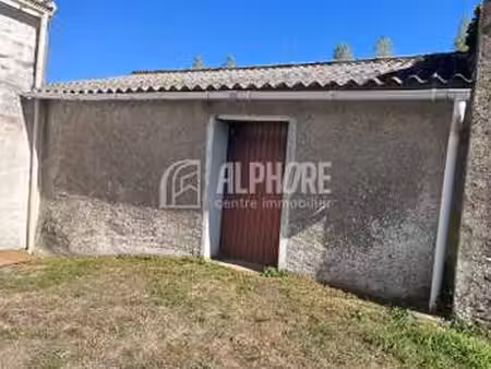 vente garage et parking à rouans (44640) : à vendre / 44m² rouans