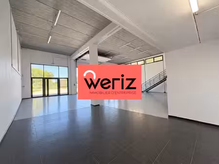 location local d’activités 444m²