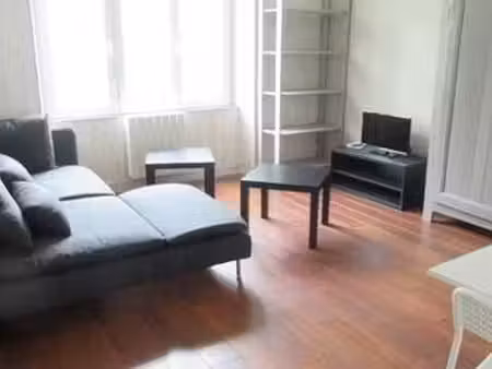 location appartement 3 pièces meublé à brest (29200) : à louer 3 pièces meublé / 45m² bres