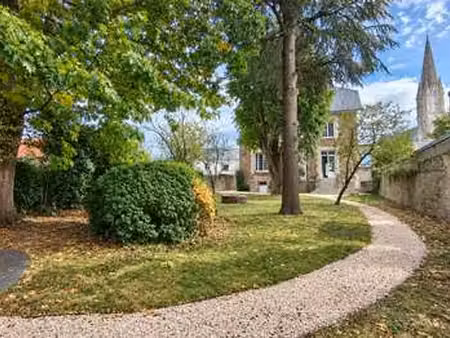 location maison à carquefou (44470) : à louer / 293m² carquefou
