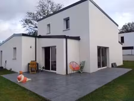 location maison à vannes (56000) : à louer / 102m² vannes