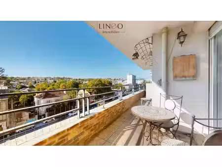 choisy le roi - quartier conservatoire - appartement 4 pieces de 83m² - balcon - 2 parking