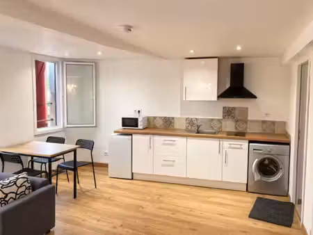 appartement composé d'un studio et d'un t2