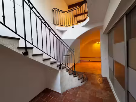 gémenos centre-ville appartement t3 en souplex 286 000
