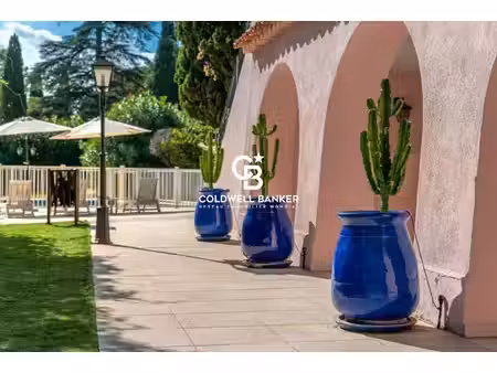grimaud – hôtel de charme à quelques pas de la mer