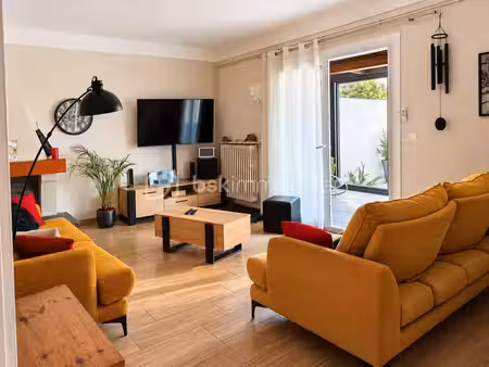 maison 3 faces t5 130m² avec garage et jardins
