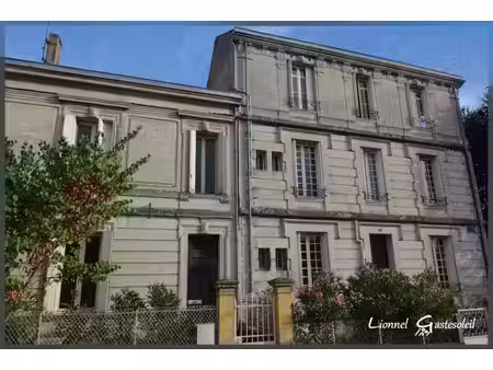 maison bourgeoise de caractère ensemble de deux bâtiments à vendre 16 pièces sainte foy la