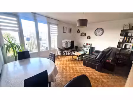 appartement 3 pièce(s) 65.86 m2