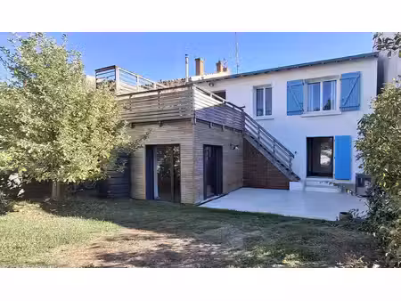 vente maison 6 pièces  120.00m²  la rochelle
