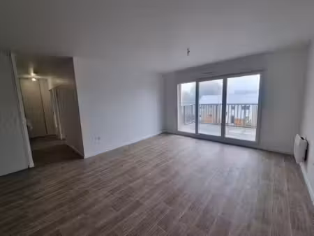 t3