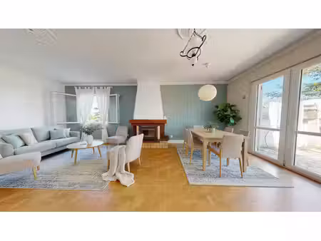 vente maison 4 pièces  90.00m²  poitiers