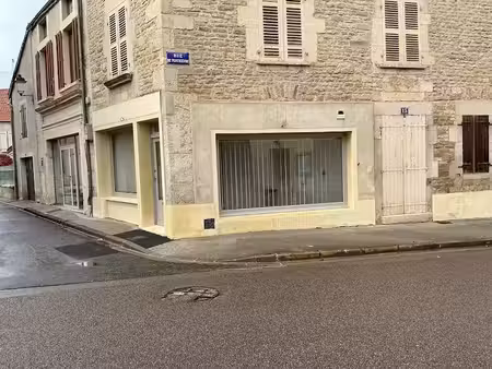 location locaux professionnels 0 pièces 25.35 m² à châteauvillain (52120)  420 €