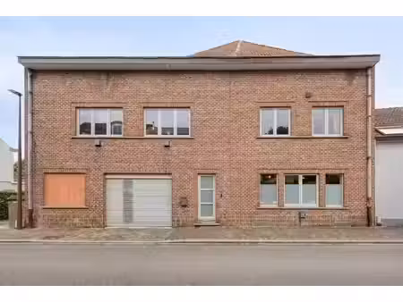 woning met 5 slaapkamers en polyvalente ruimtes (250m²)