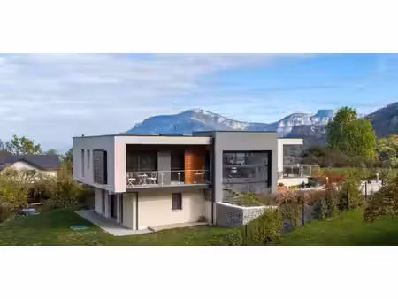 maison avec jardin et terrasse chambery (73)