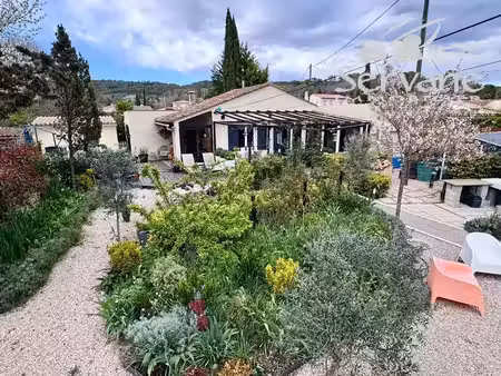 vente maison 4 pièces 118m2 entrecasteaux 83570 - 379000 € - surface privée